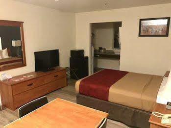 Econo Lodge University Arena Σάρλοτσβιλ Εξωτερικό φωτογραφία